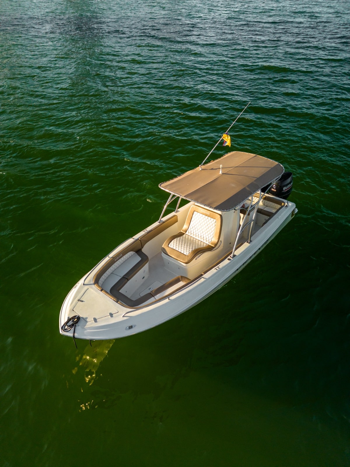 speedboat 28