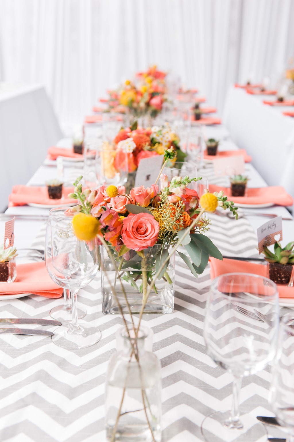 Rivers Colorful Summer Wedding Chicago Wedding Florist Life in Bloom tablescape